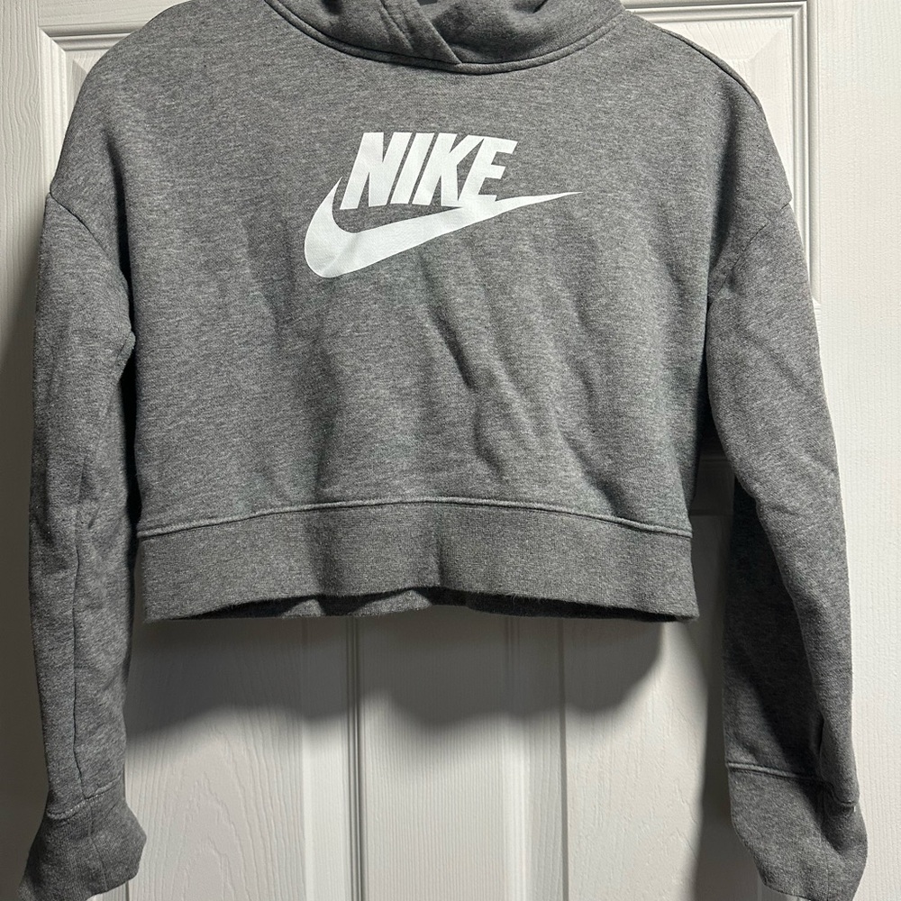 Nike Girl’s Gray Cropped Hoodie